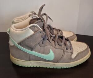 Nike SB Dunk High Pro Soft Grey Gray Size 9.5 Georgetown Condition 9/10